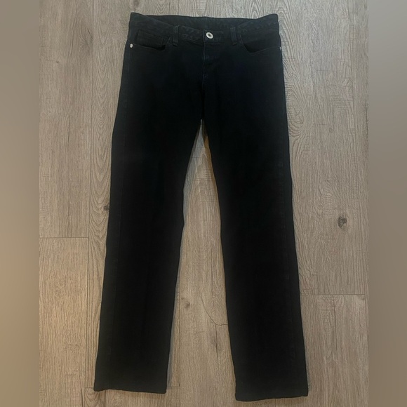 Black Straight Leg Guess Jeans with Rhinestone Pockets, size 31 - Picture 6 of 9